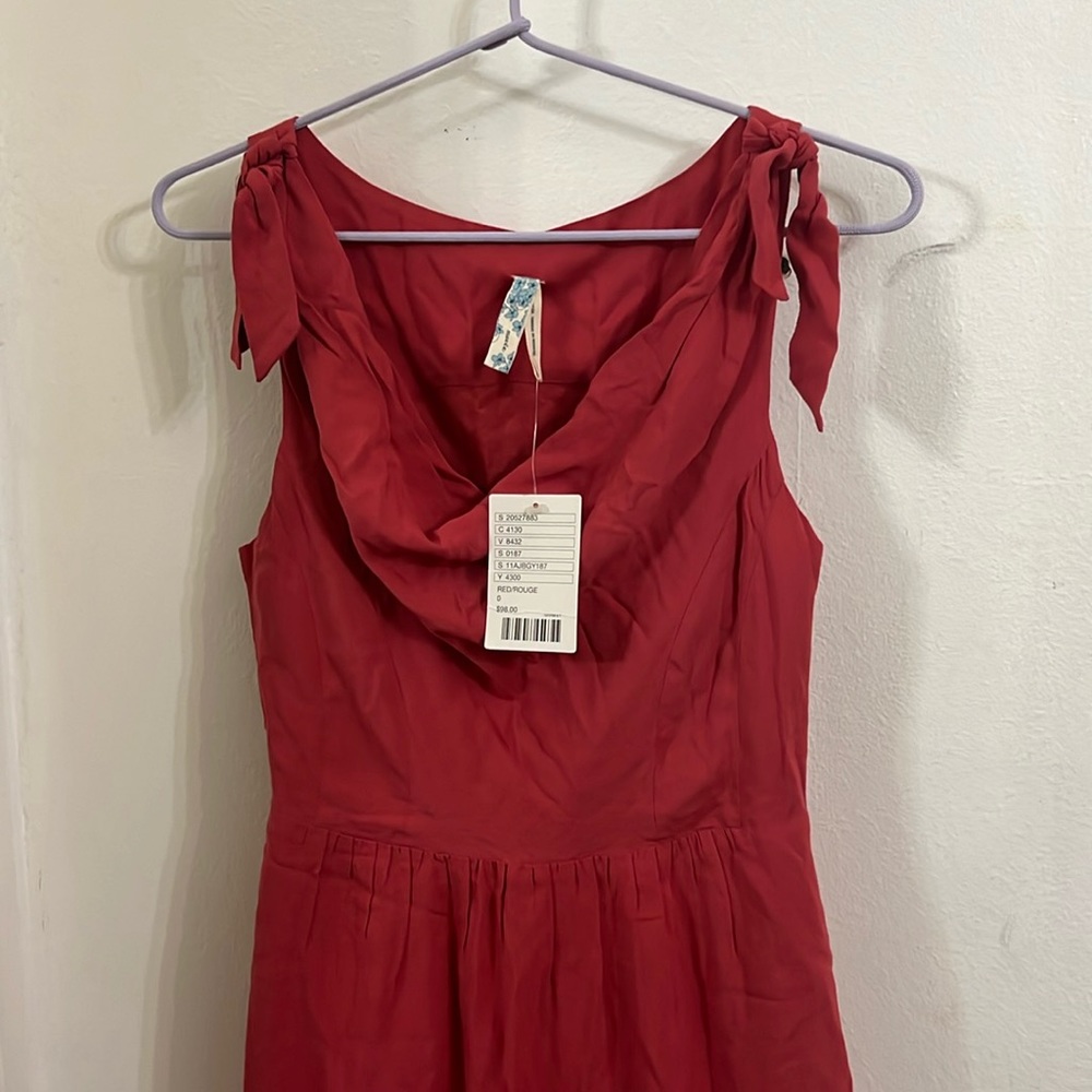 Red cowl neck dress with pockets / Size 0